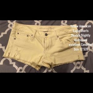 Pale Yellow American Eagle Shorts Size 12
